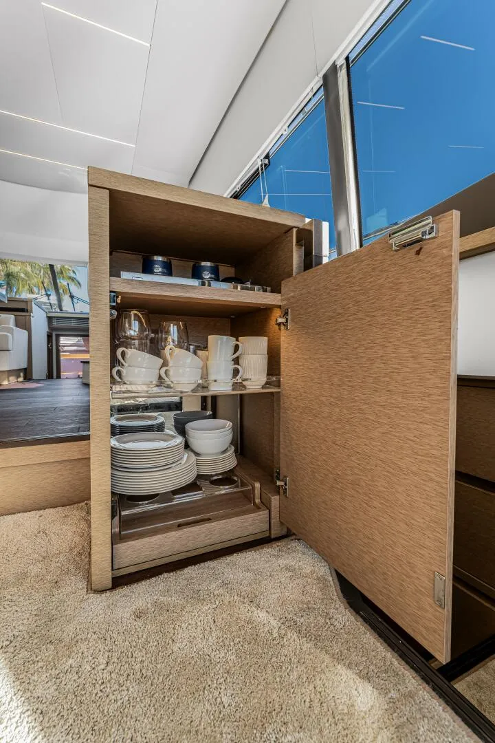 Slide: The Image of Prestige 520 2018 - 5953606