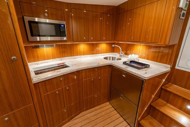 Slide: The Image of Viking 46 Billfish 2026 - 5926710