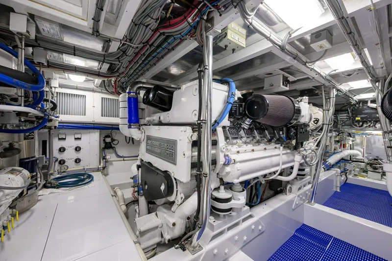 Slide: The Image of Rybovich 60 SIBONEY - Engine Room - 7651890