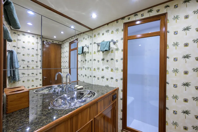 Slide: The Image of Rybovich 60 SIBONEY - Master Stateroom Ensuite Head - 6064566