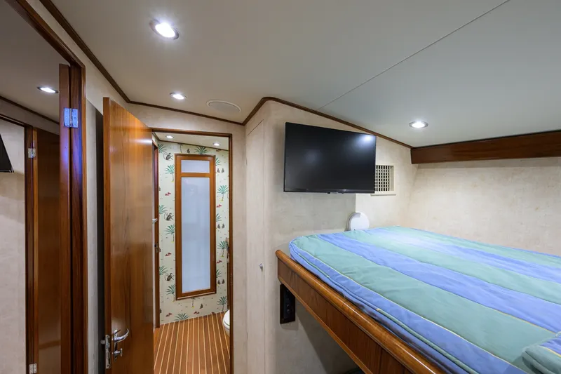 Slide: The Image of Rybovich 60 SIBONEY - Guest Stateroom - 6064591