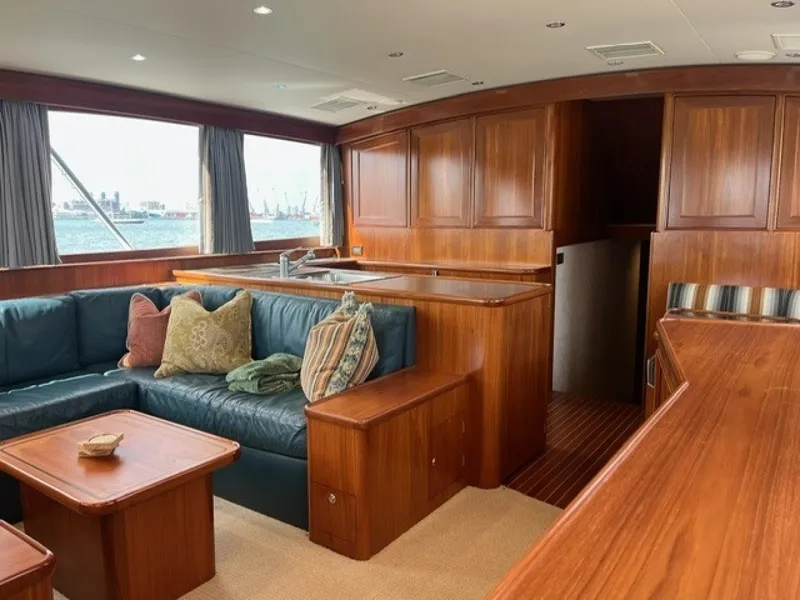 Slide: The Image of Rybovich 60 SIBONEY - Salon/Galley 2001 Rybovich 60 SIBONEY - 6003787