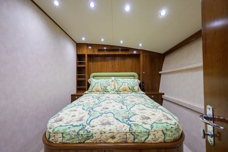 Slide: The Image of Rybovich 60 SIBONEY - Master Stateroom - 7651864