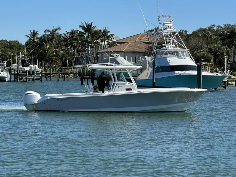 Slide: The Image of Edgewater 318CC 2017 - 5926717