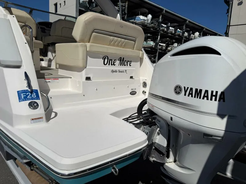 Slide: The Image of Regal 26 XO 2020 - 5927023