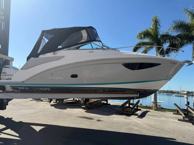 Slide: The Image of Regal 26 XO 2020 - 5927002