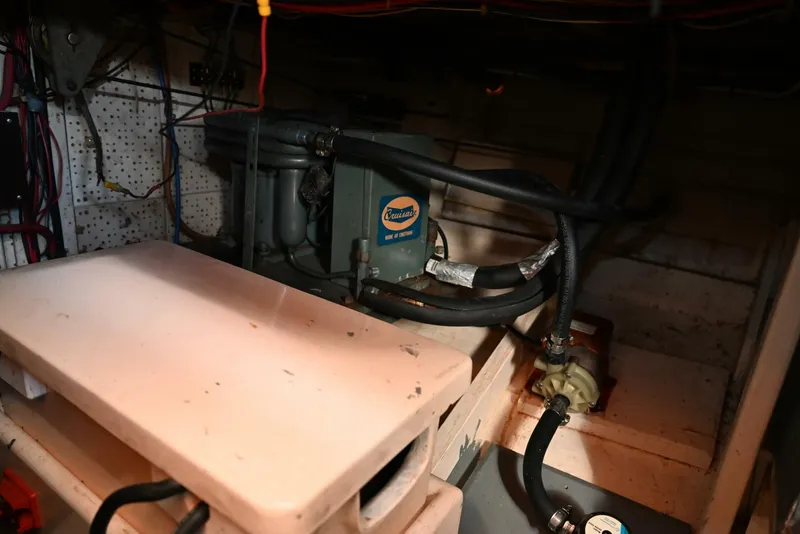 Slide: The Image of Grand Banks Flybridge Trawler 1970 - 5947236