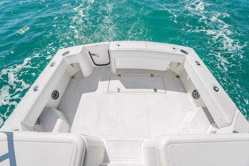 Slide: The Image of Luhrs 32 Open 2004 - 5927279