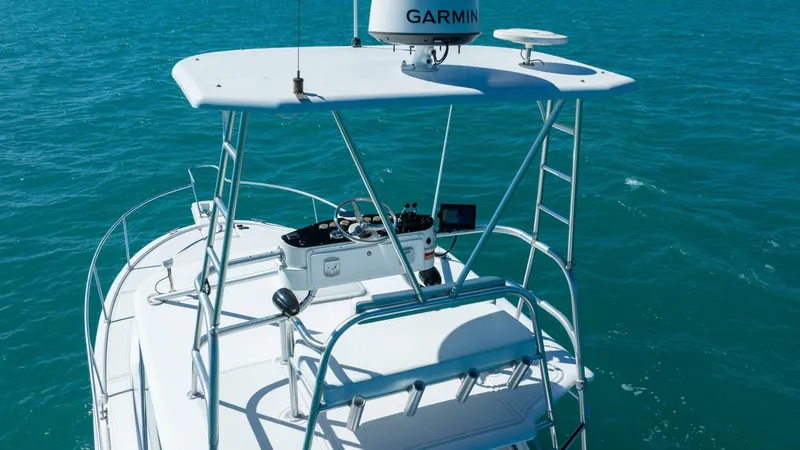 Slide: The Image of Luhrs 32 Open 2004 - 5927316