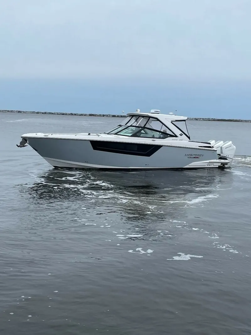 The Image of Monterey 385 SS Super Sport 2024 - 5927663