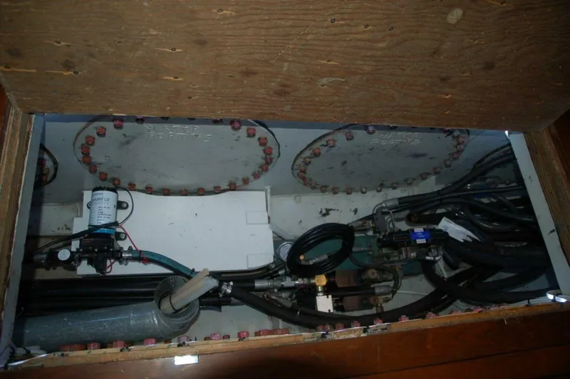 Slide: The Image of Custom Sprague 2006 - 5927910