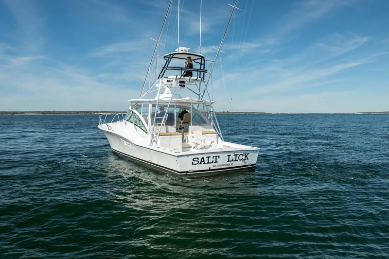 Slide: The Image of Albemarle 41 Salt Lick - Exterior Profile 2018 Albemarle 41 Express Salt Lick - 5928872