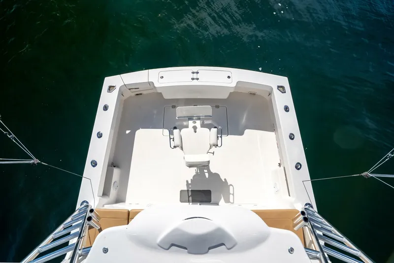 Slide: The Image of Albemarle 41 Salt Lick - Exterior Cockpit 2018 Albemarle 41 Express Salt Lick - 5928875