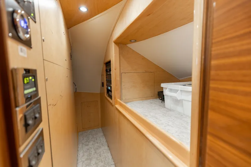 Slide: The Image of 2023 Viking 72 Convertible- TEAM SUPREME- Storage - 6096802