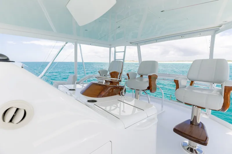 Slide: The Image of 2023 Viking 72 Convertible- TEAM SUPREME- Helm - 6096853