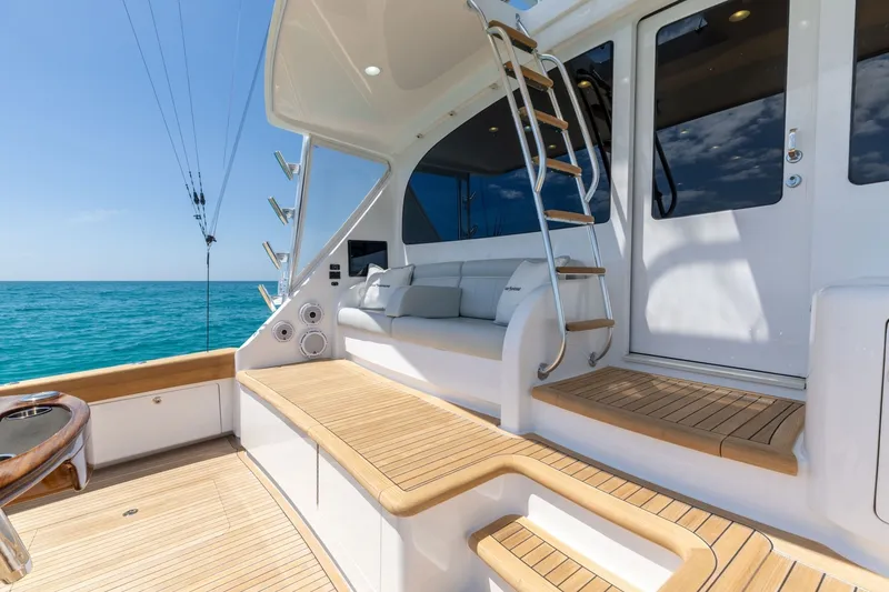 Slide: The Image of 2023 Viking 72 Convertible- TEAM SUPREME- Cockpit - 6096867