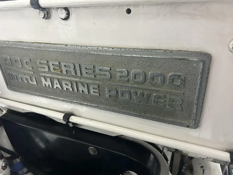 Slide: The Image of Lazzara Yachts 94 Motor Yacht 2001 - 5945424