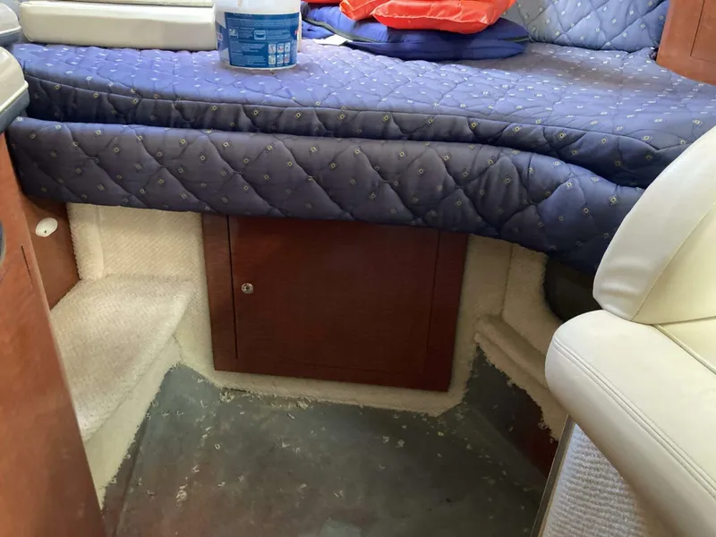 Slide: The Image of Sea Ray 300 Sundancer 2002 - 5932174