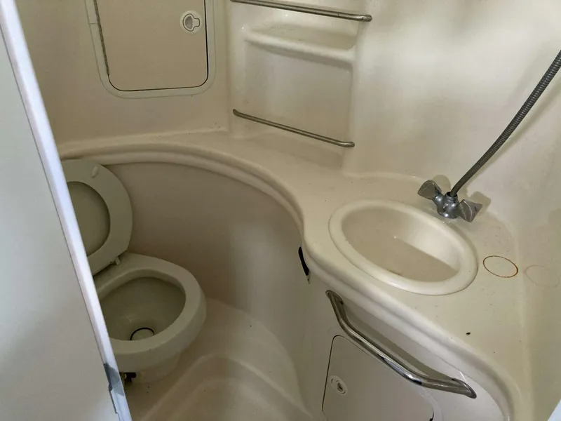 Slide: The Image of Sea Ray 300 Sundancer 2002 - 5932172