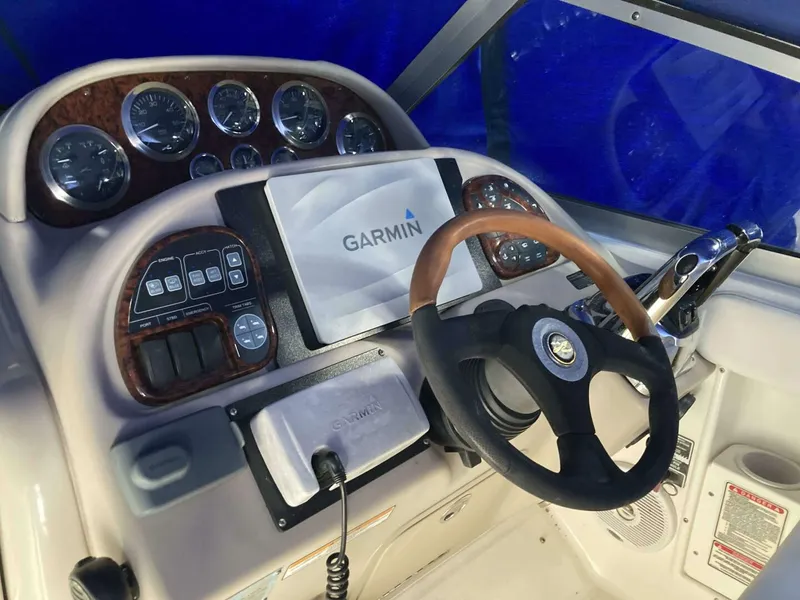 Slide: The Image of Sea Ray 300 Sundancer 2002 - 5932159