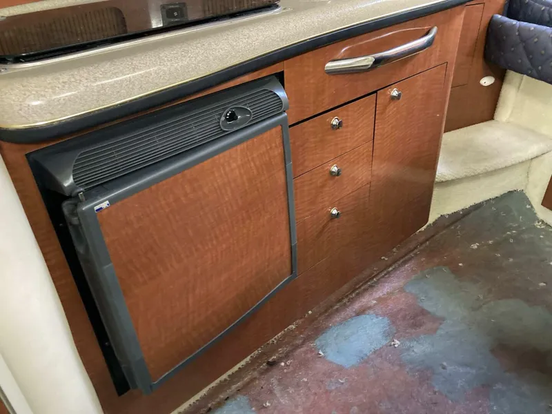 Slide: The Image of Sea Ray 300 Sundancer 2002 - 5932173