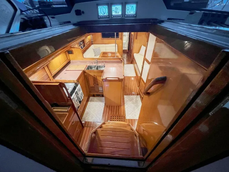 Slide: The Image of Outbound 44 2000 - 5928032