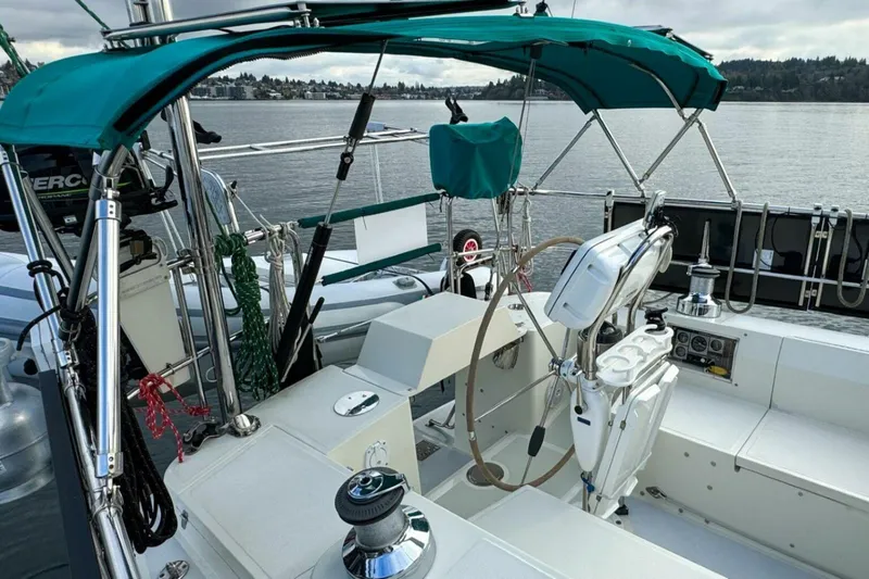 Slide: The Image of Outbound 44 2000 - 5928137