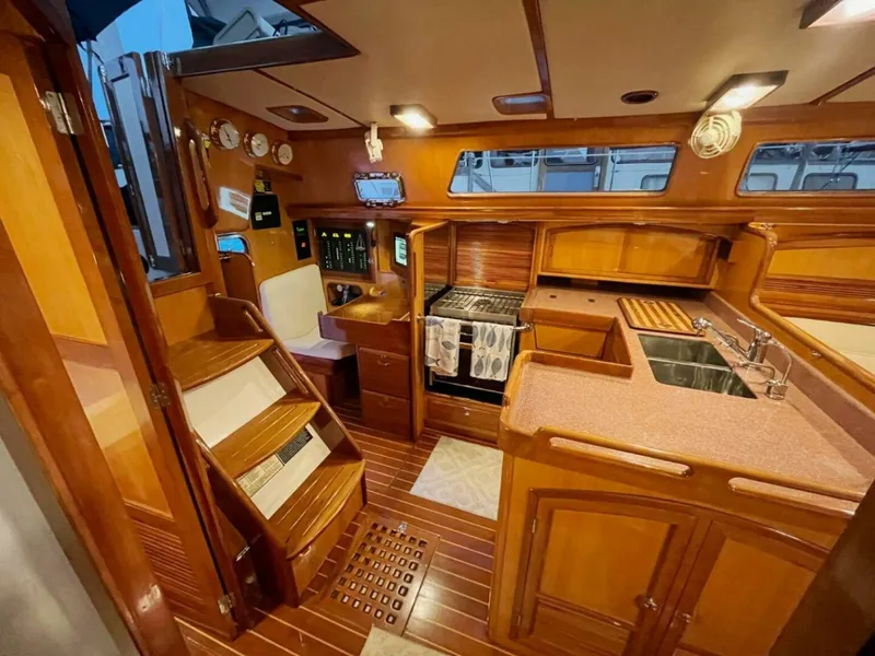 Slide: The Image of Outbound 44 2000 - 5928049