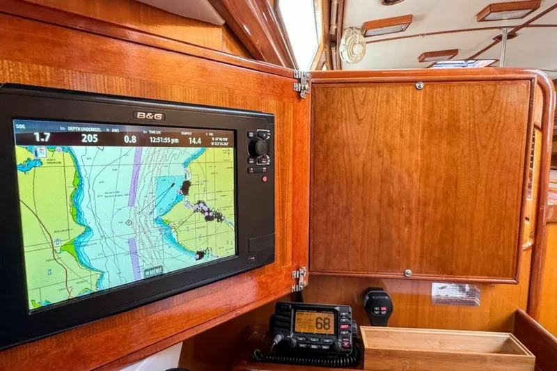 Slide: The Image of Outbound 44 2000 - 5928057