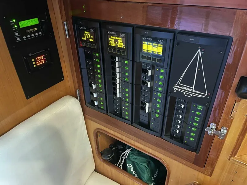 Slide: The Image of Outbound 44 2000 - 5928095