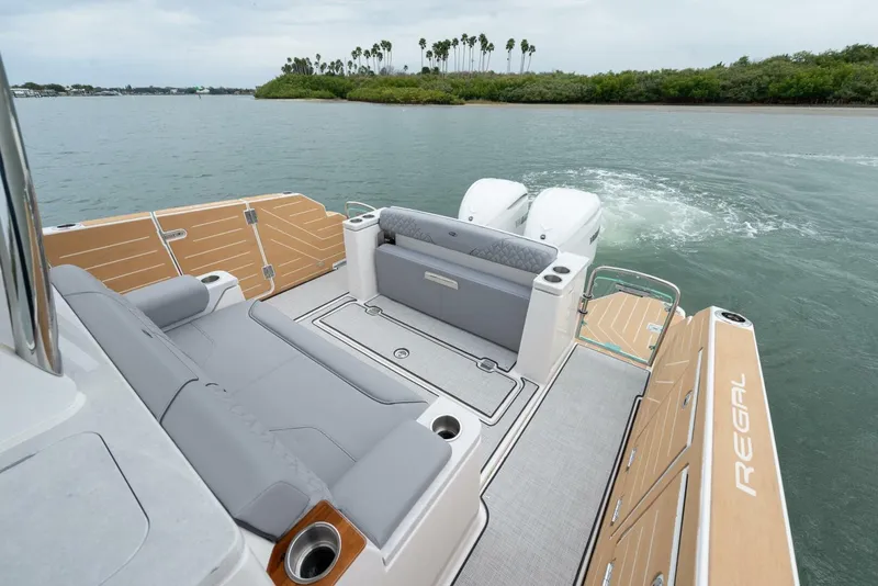 Slide: The Image of Regal 34 SAV 2026 - 5928529