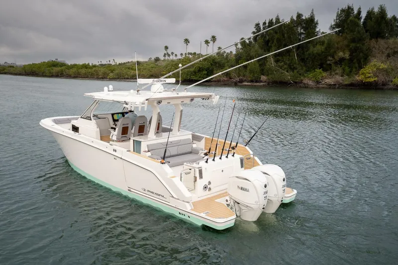 Slide: The Image of Regal 34 SAV 2026 - 5928515