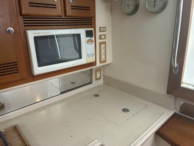 Slide: The Image of 2000 Cabo Express 45 - 6065783