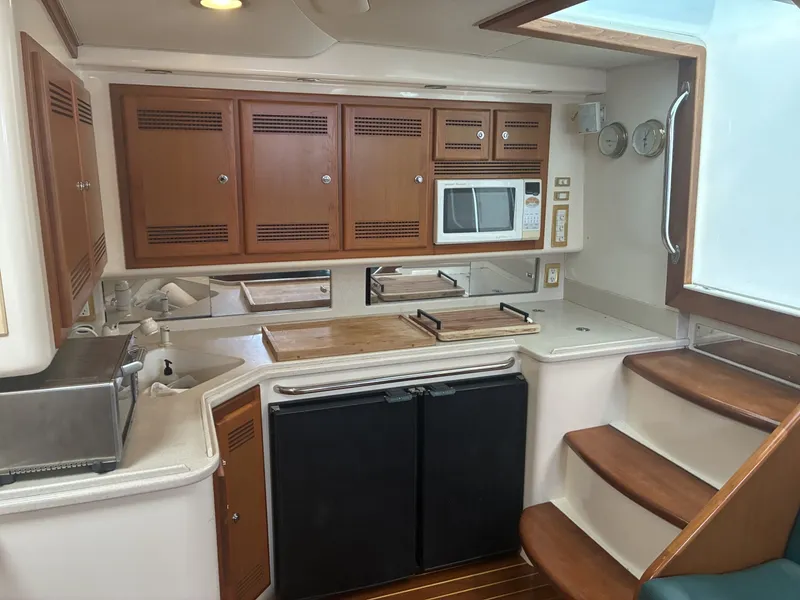 Slide: The Image of 2000 Cabo Express 45 - 6065784