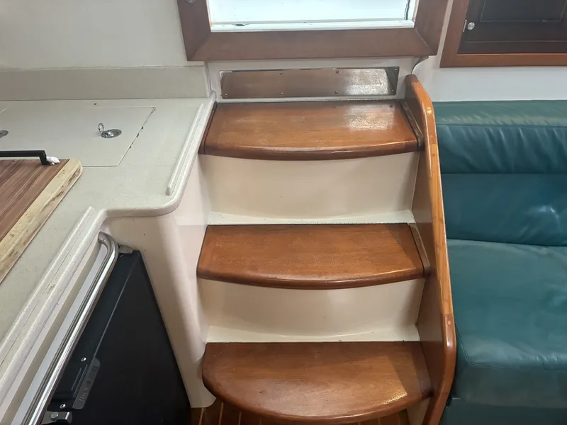 Slide: The Image of 2000 Cabo Express 45 - 6065790