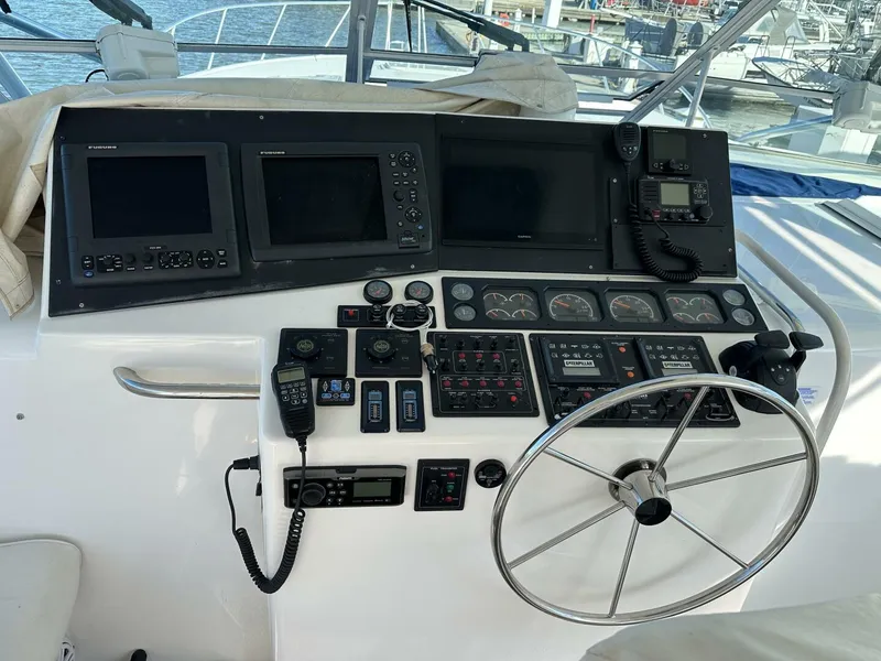 Slide: The Image of 2000 Cabo Express 45 - 5929204