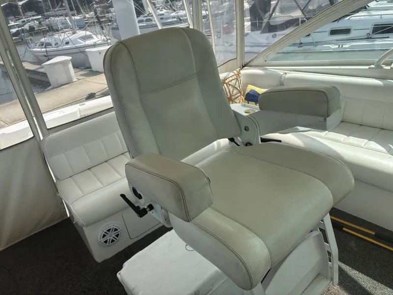 Slide: The Image of 2000 Cabo Express 45 - 6065794