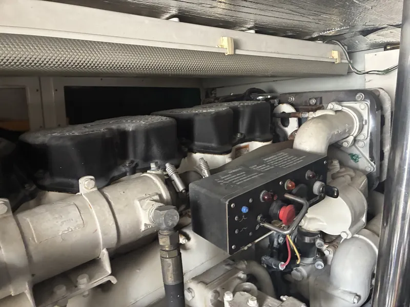 Slide: The Image of 2000 Cabo Express 45 - 6065810