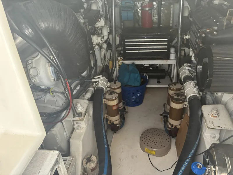 Slide: The Image of 2000 Cabo Express 45 - 6065816