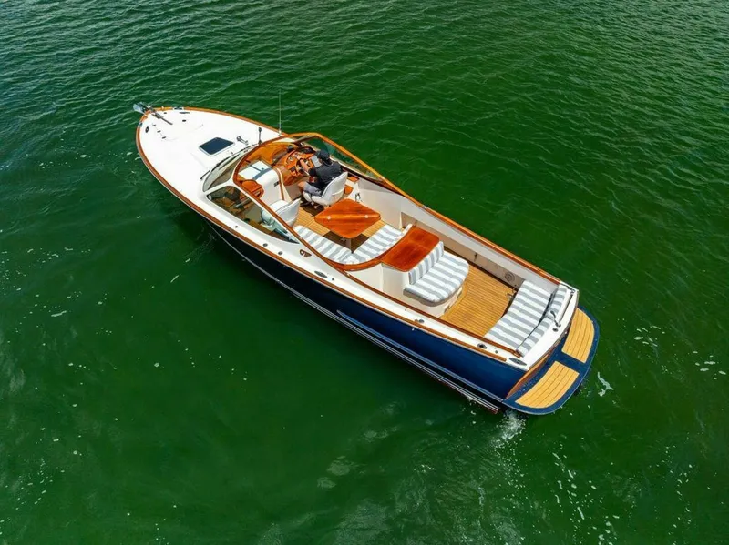 Slide: The Image of Hinckley Yachts Talaria 29 R 2004 - 7681360