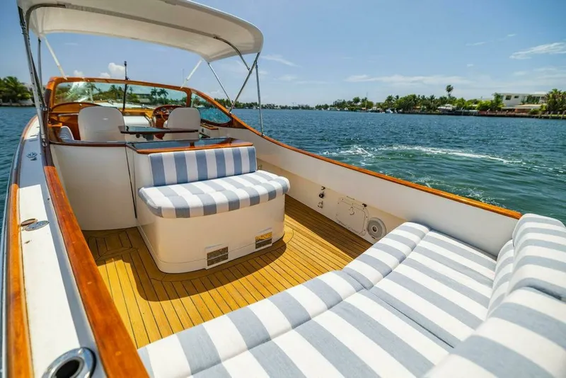 Slide: The Image of Hinckley Yachts Talaria 29 R 2004 - 7681374