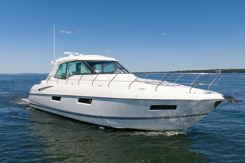 Slide: The Image of Cruiser Yachts 48   EPIC (4) - 5928718