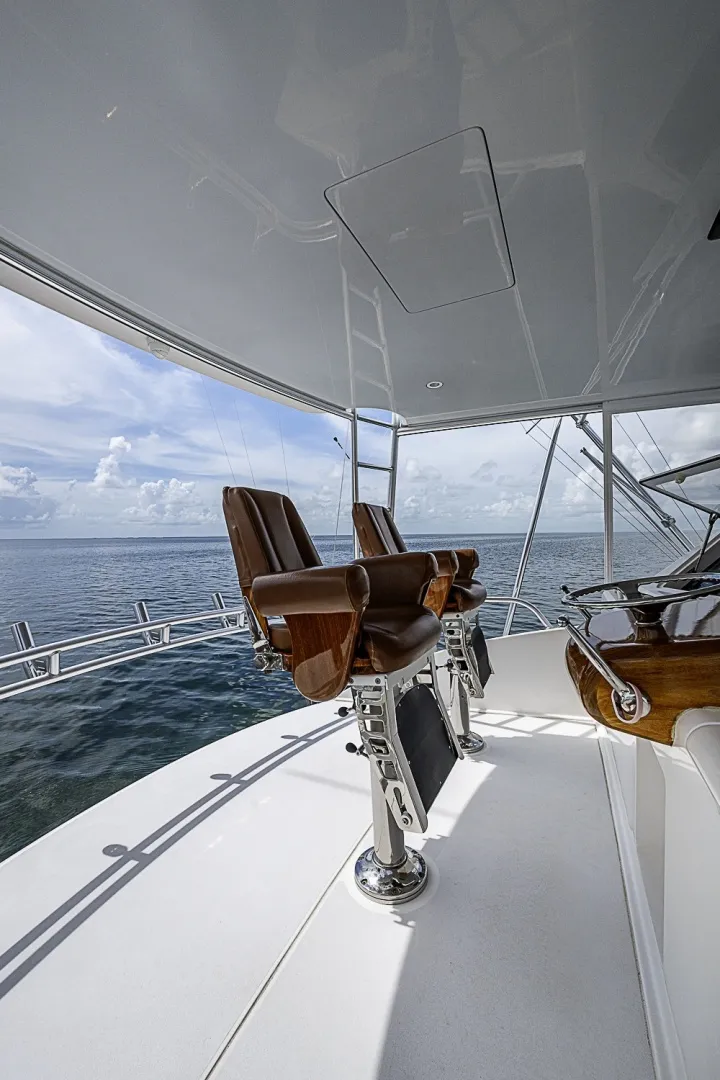 Slide: The Image of Viking 64 BIG BLUE - Flybridge Helm 2007 Viking 64 BIG BLUE - 7288509