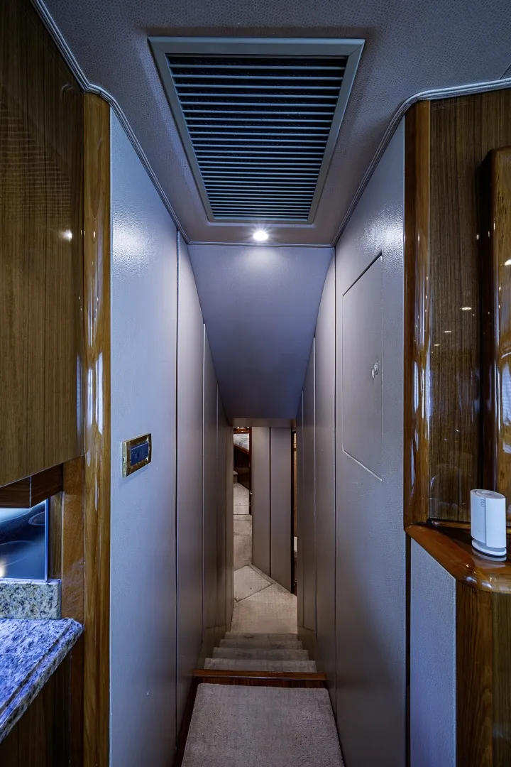 Slide: The Image of Viking 64 BIG BLUE - Companionway 2007 Viking 64 BIG BLUE - 7288539