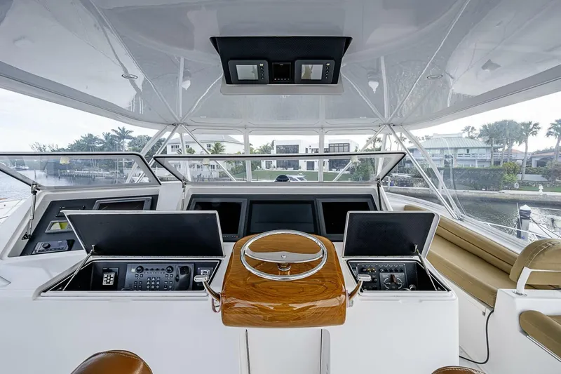 Slide: The Image of Viking 64 - Big Blue - Flybridge 2007 Viking 64 Convertible - Big Blue - 5929071