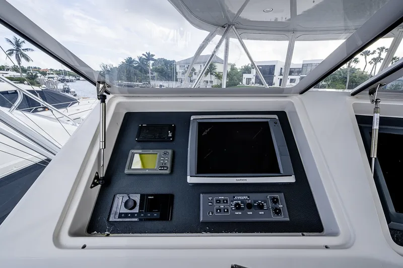 Slide: The Image of Viking 64 BIG BLUE - Flybridge Helm 2007 Viking 64 BIG BLUE - 7675556