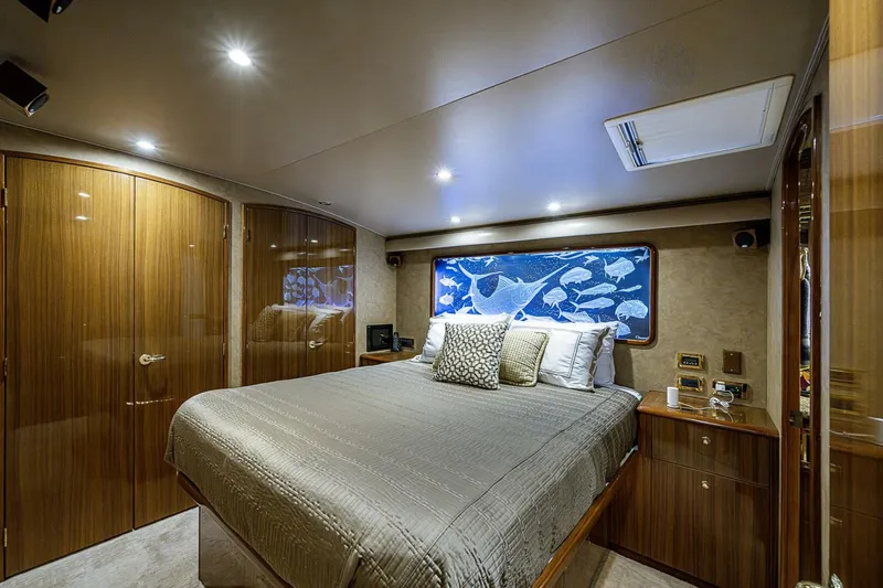 Slide: The Image of Viking 64 - Big Blue - Master Stateroom 2007 Viking 64 Convertible - Big Blue - 5929047