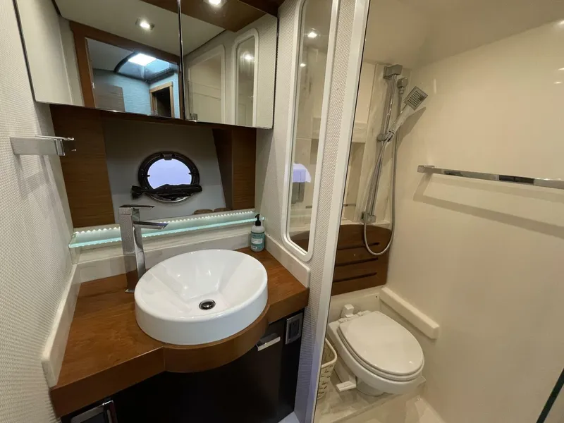 Slide: The Image of Tiara C44 Coupe 2016 - 5938211