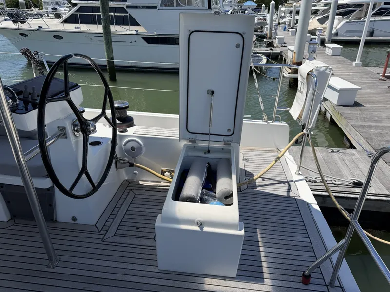 Slide: The Image of Beneteau Oceanis Yacht 2022 - 6067166