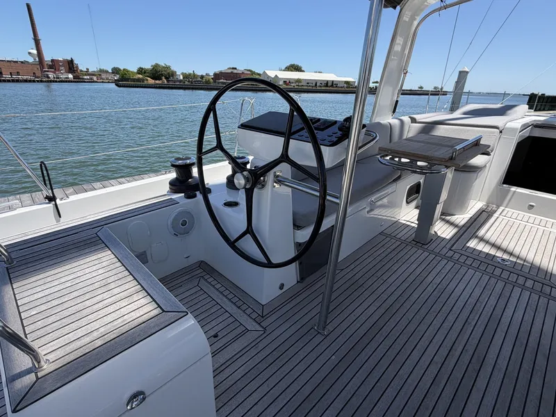 Slide: The Image of Beneteau Oceanis Yacht 2022 - 6067169